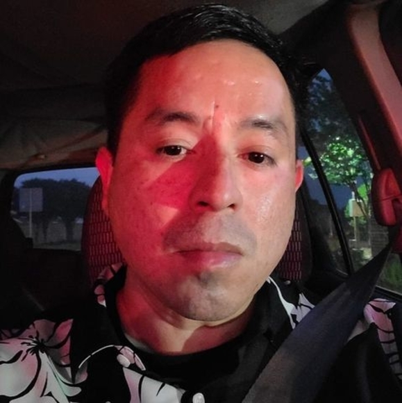 Meet your Posher, Juan - Picture 1 of 1